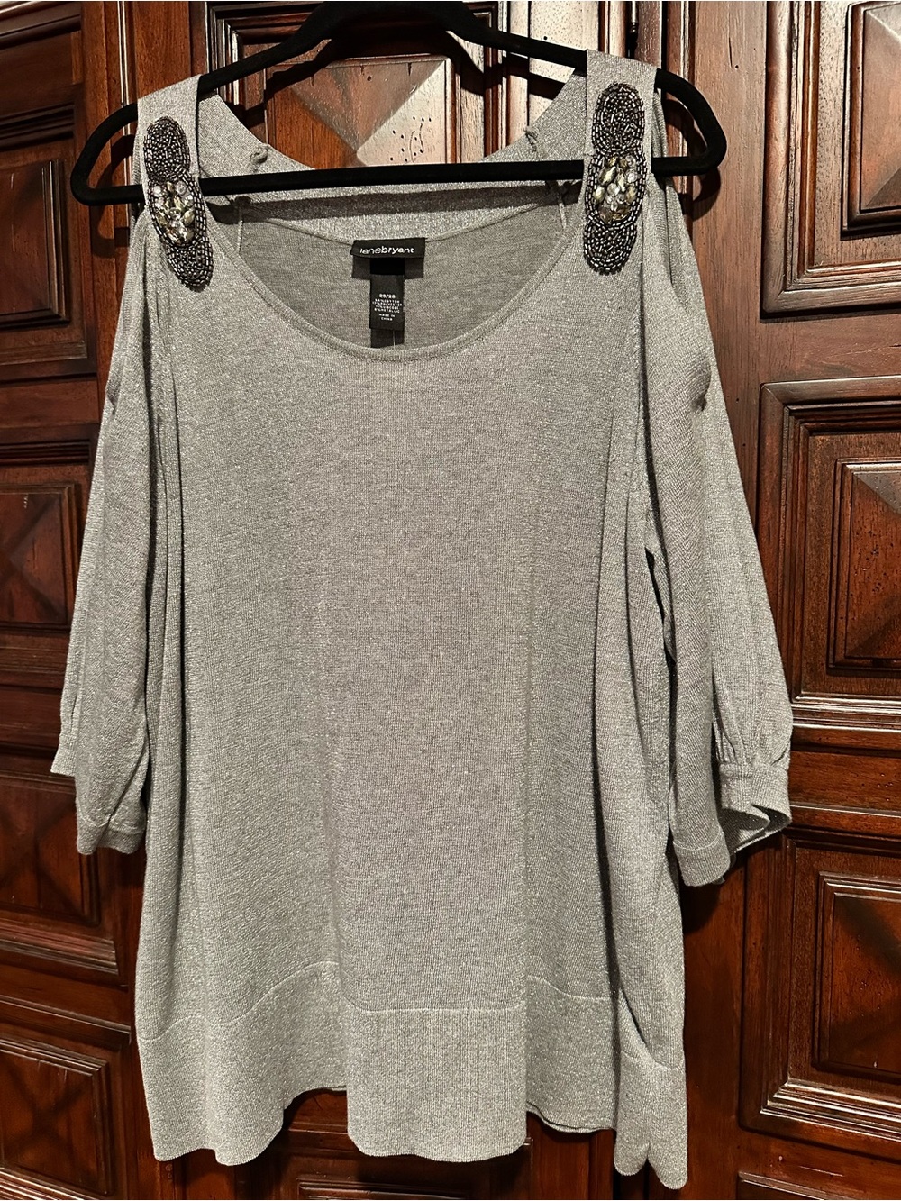 26/28 Lane Bryant Silver-Gray Metallic Lurex Knit Sweater cold shoulder Top